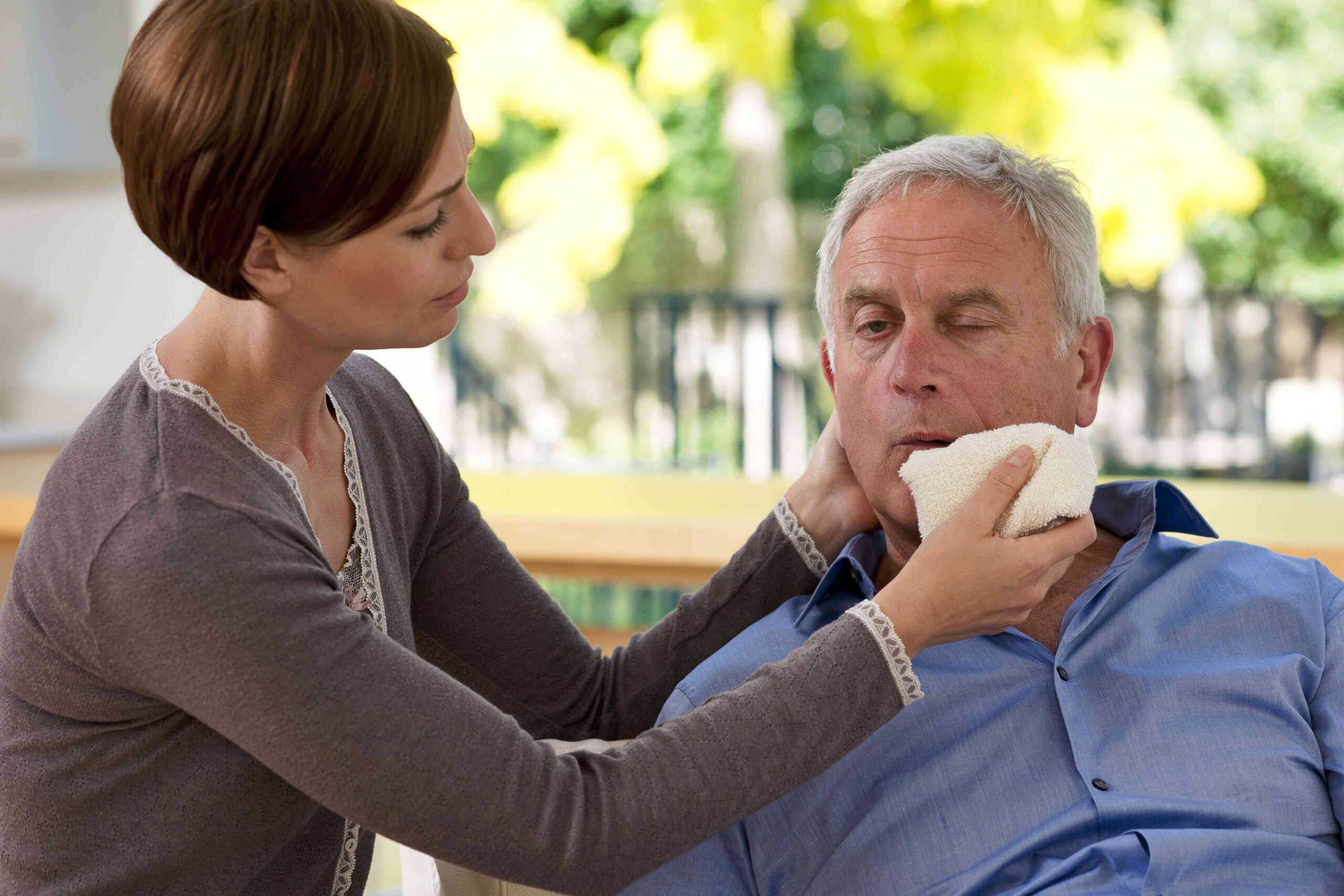 strokesymptoms-GettyImages-136811228-28f75d8d03d94b9fb06a34fc52dd0d1b